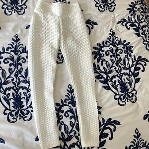 TikTok scrunch bottom leggings